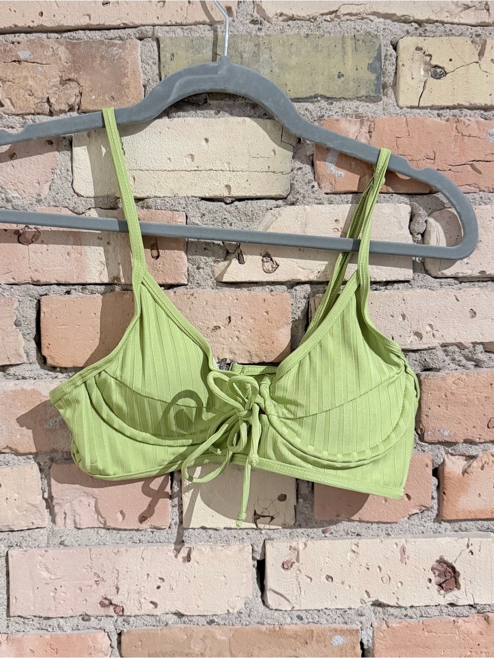 Green bikini top M